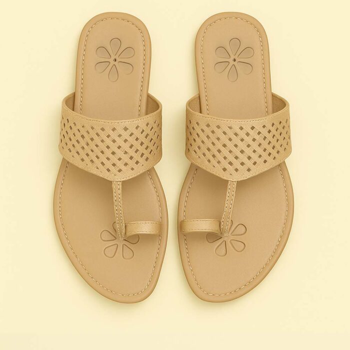 Women's Beige Kolhapuri Style Toe Ring Flats – Woven Slip-On Sandals - Image 2